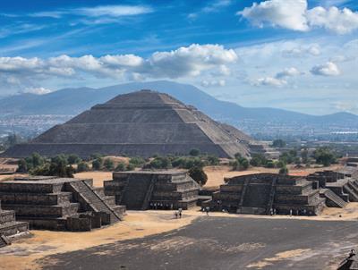 Pyramid-of-the-Sun-city-Mexico-Teotihuacan.jpg