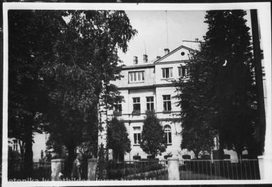 herdera intitūts 30.g..jpg